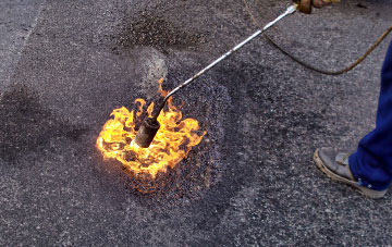 Rhydroser flat roofing repairs